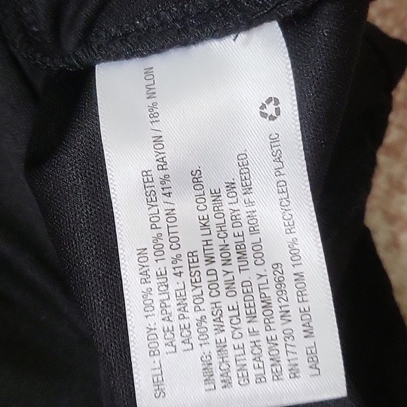 Xhilaration Split Sleeve Crochet Bodice Lined Boho Dress - Size M - Picture 8 of 12